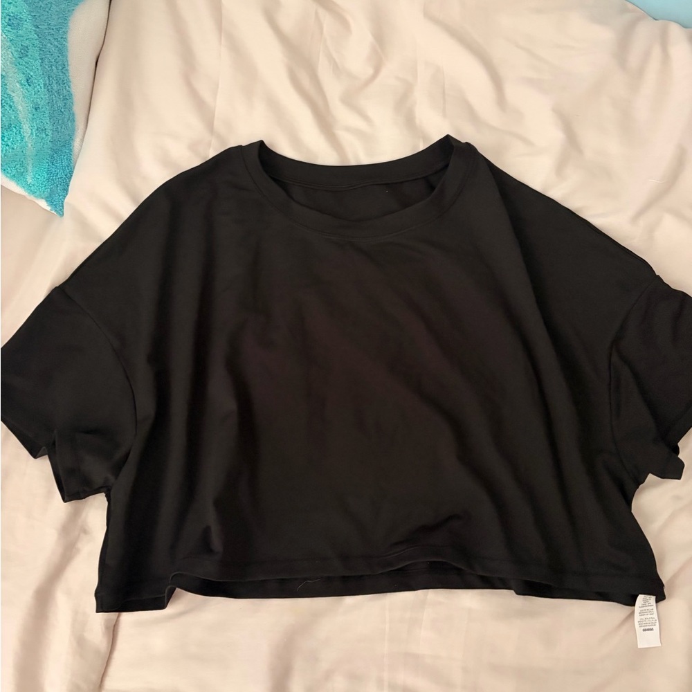 Halara Cropped workout shirt